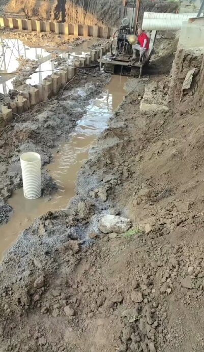 谷城工地施工用水井