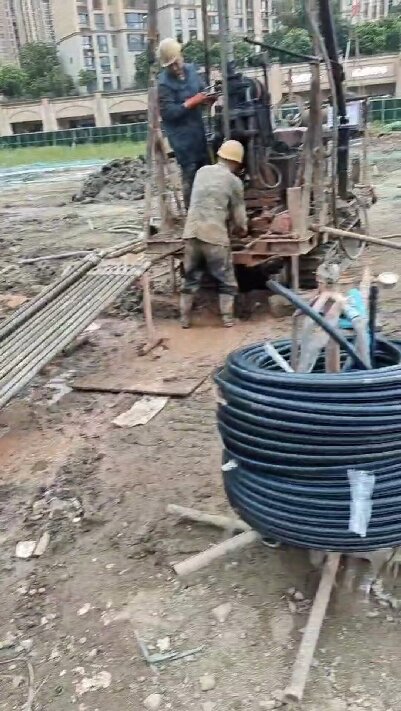 谷城地源热泵井